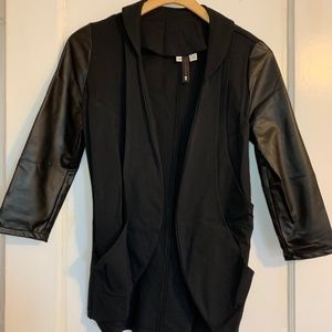 Yellowcake Shop YC Luxe Tri-Pocket black blazer jacket small